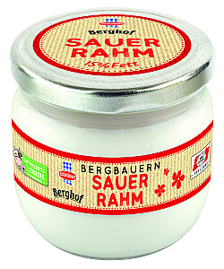 Schärdinger Berghof Sauerrahm 15 %